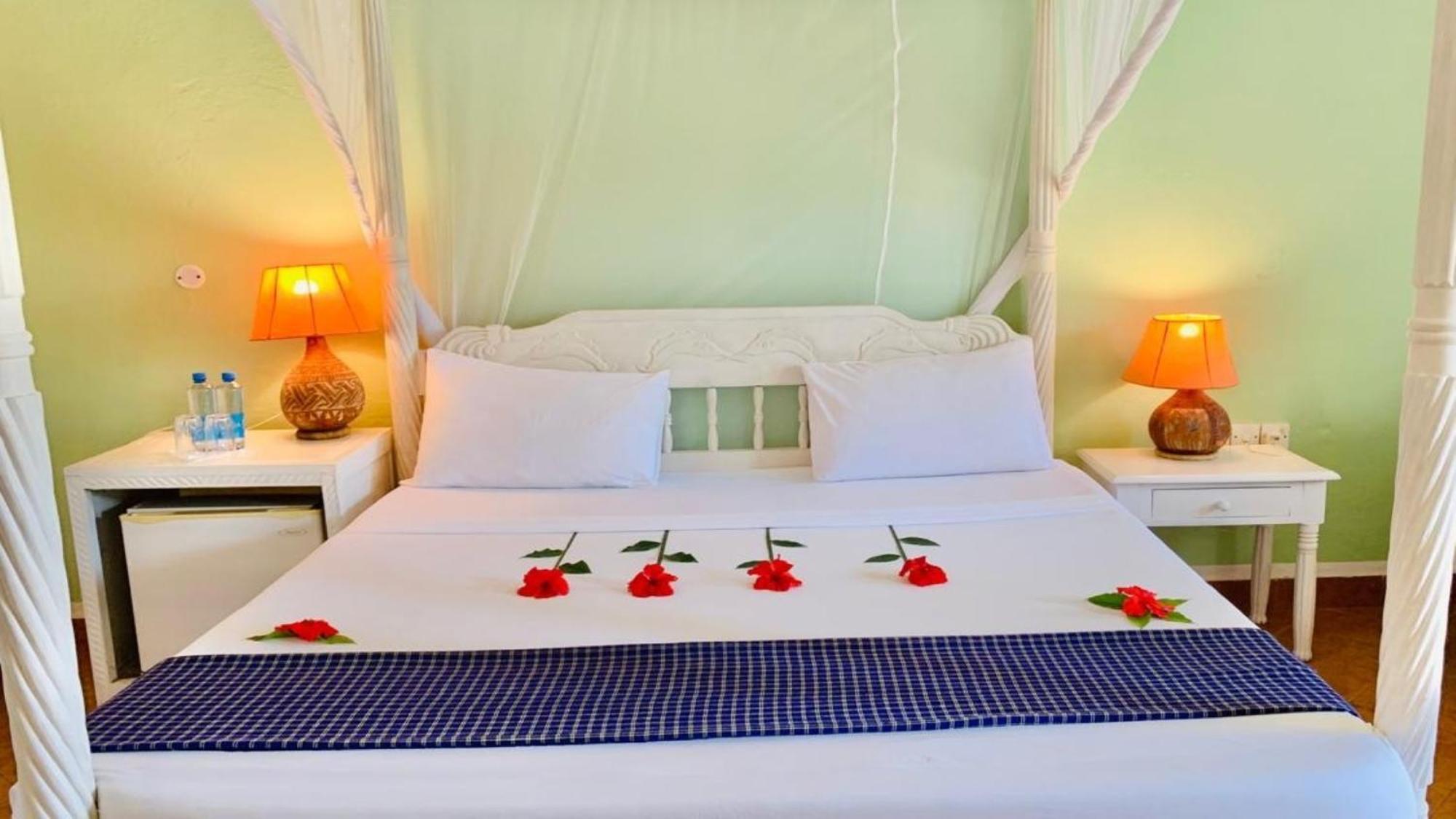 Lily Palm Resort Watamu Exterior photo