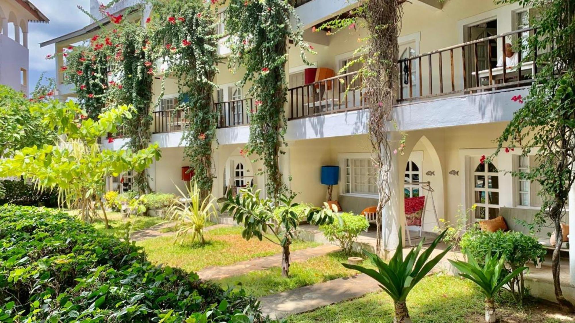Lily Palm Resort Watamu Exterior photo